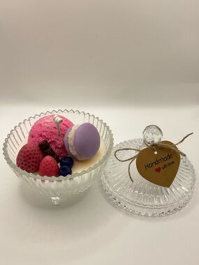 🕯️🍓Strawberry Açaí Dessert Candle - 100% Soy Wax